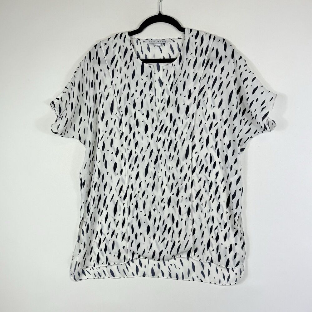 Loyal Hana Nursing Top Women Small‎ White Black Abstract Print Modern Chic